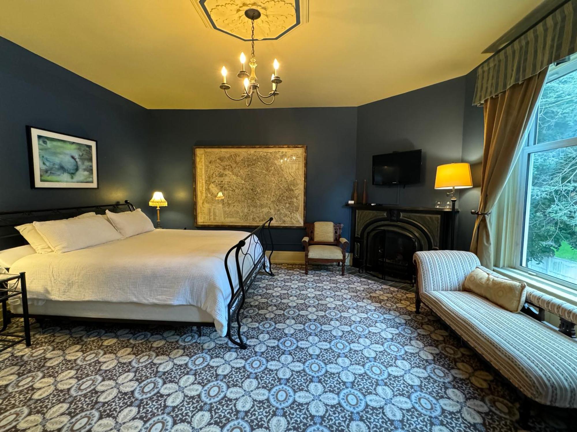 The Edwards Waterhouse Inn Fredonia Εξωτερικό φωτογραφία