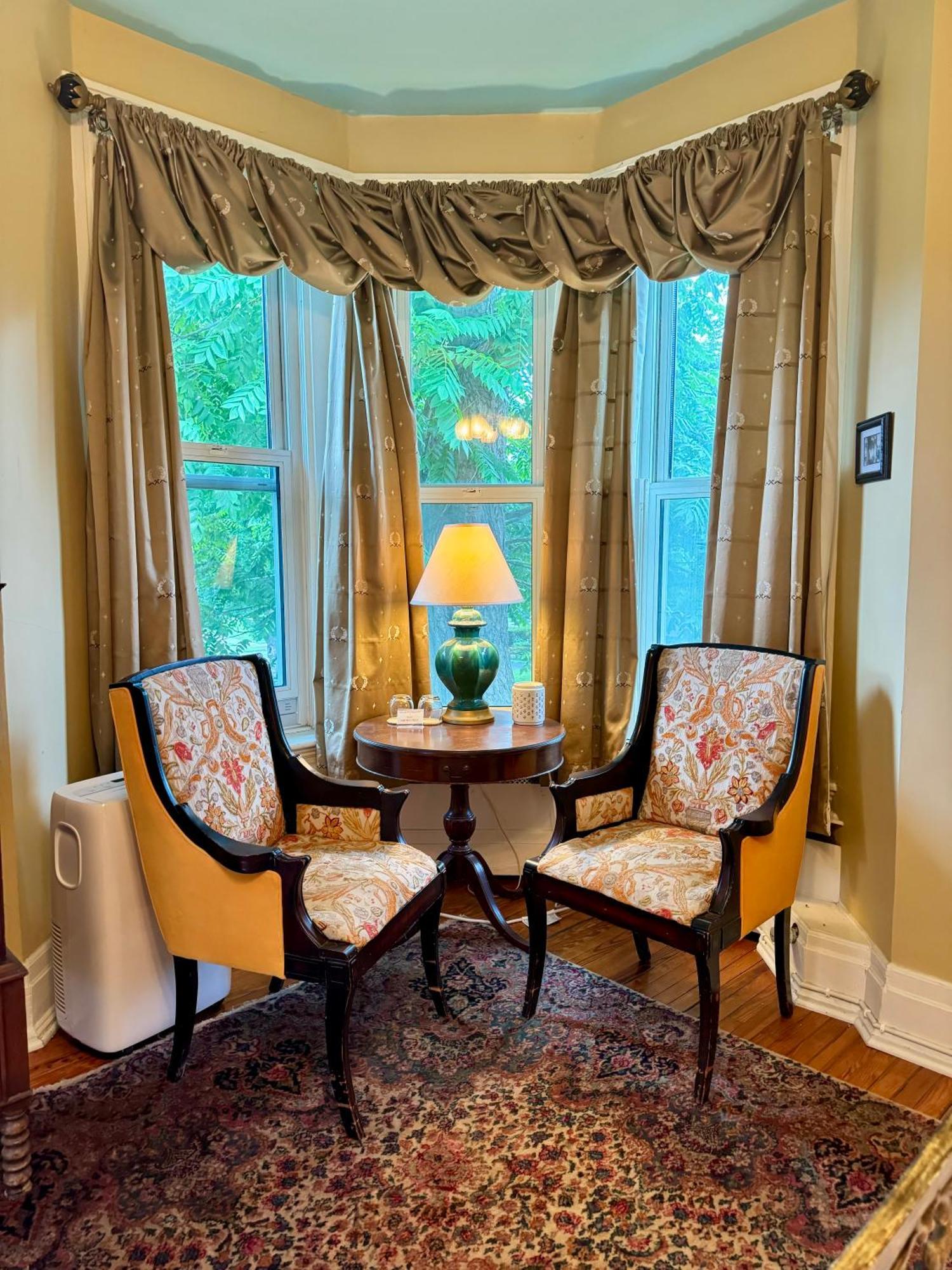 The Edwards Waterhouse Inn Fredonia Εξωτερικό φωτογραφία
